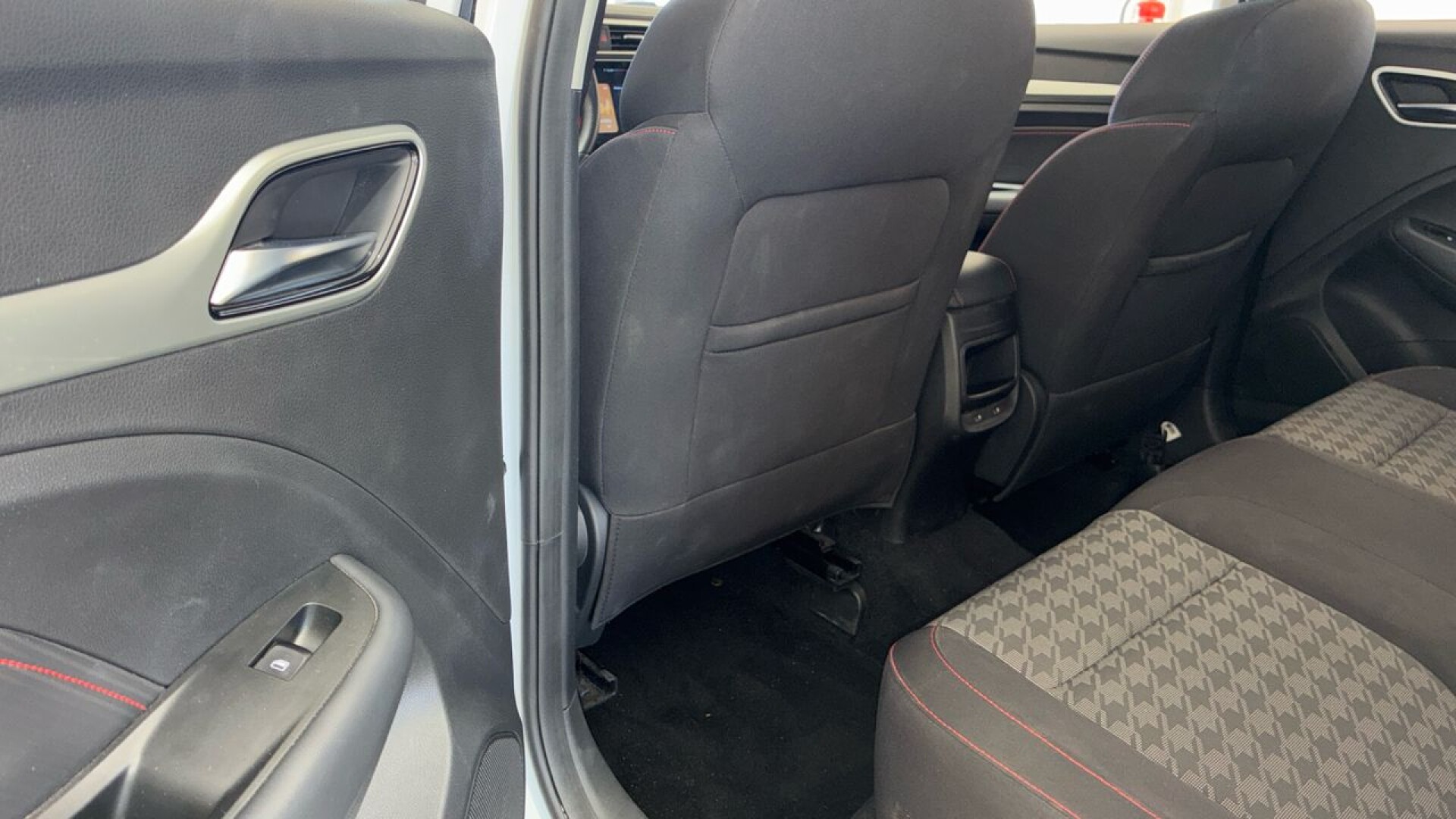 Foto 7 del anuncio MG ZS 1.5 Comfort  de Ocasión en Madrid