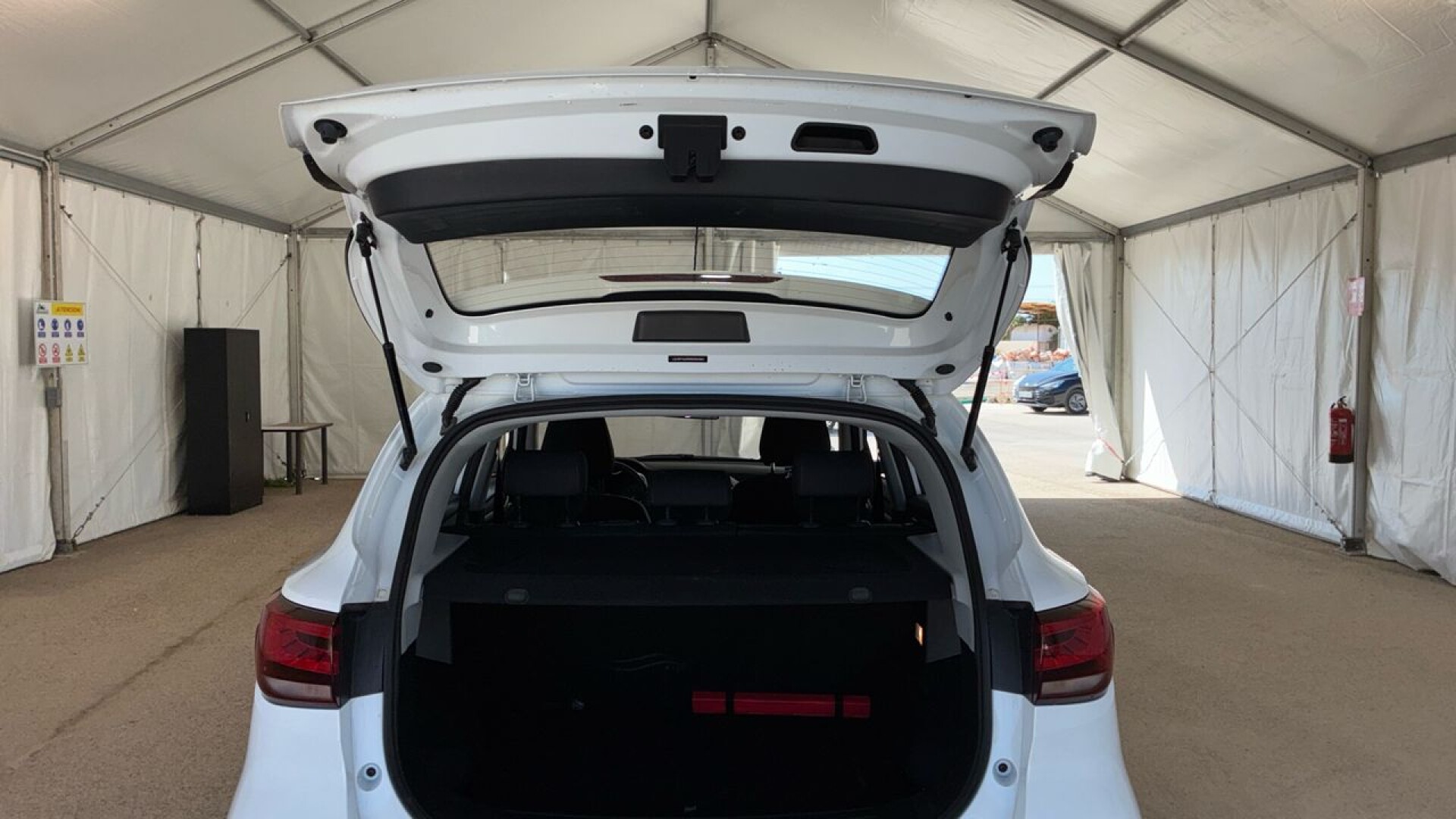 Foto 13 del anuncio MG ZS 1.5 Comfort  de Ocasión en Madrid