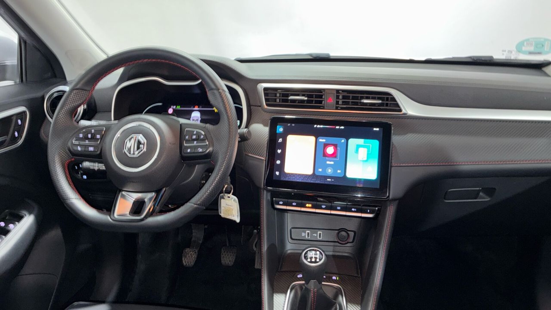 Foto 4 del anuncio MG ZS 1.5 Luxury  de Ocasión en Madrid