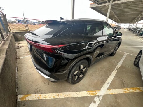 Foto impresión del anuncio Omoda 5 MY25 - Premium 1.6 TGDI 108kW (145cv)  de Ocasión en Madrid