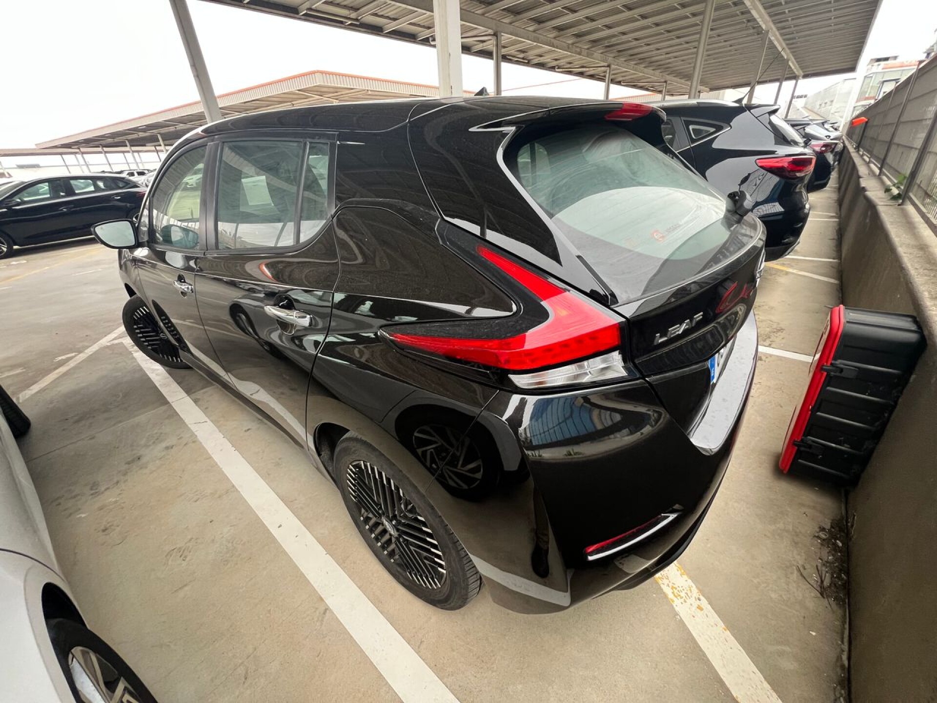 Foto 3 del anuncio Nissan Leaf 62kWh e+ Acenta  de Ocasión en Madrid