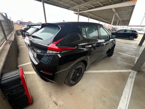 Foto impresión del anuncio Nissan Leaf 62kWh e+ Acenta  de Ocasión en Madrid