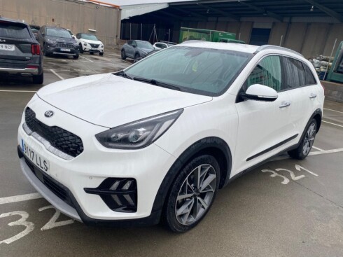 Foto principal del anuncio Kia Niro 1.6 GDi HEV 104kW (141CV) Emotion  de Ocasión en Madrid