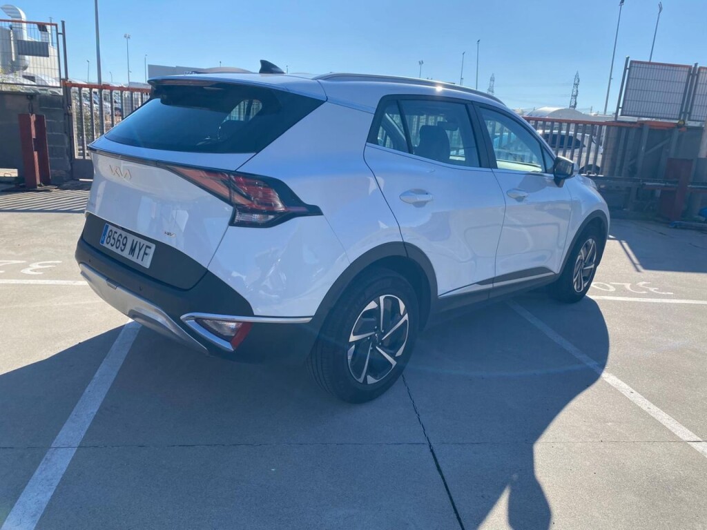 Foto 5 del anuncio Kia Sportage 1.6 T-GDi HEV 171kW (230CV) Drive 4x2  de Ocasión en Madrid