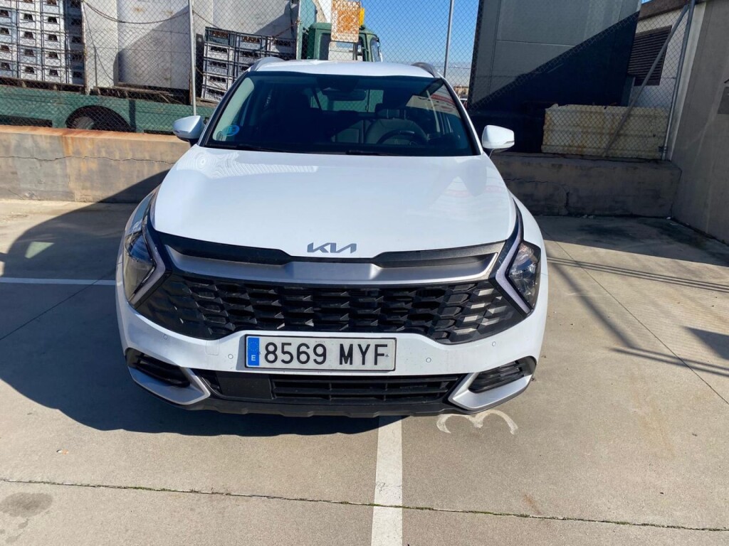 Foto 10 del anuncio Kia Sportage 1.6 T-GDi HEV 171kW (230CV) Drive 4x2  de Ocasión en Madrid