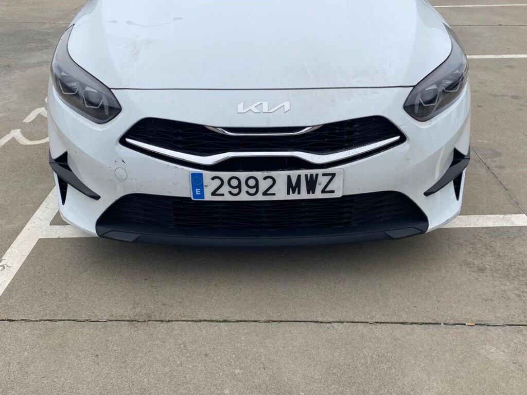 Foto 4 del anuncio Kia Ceed 1.0 T-GDi 74kW (100CV) Style Edition  de Ocasión en Madrid