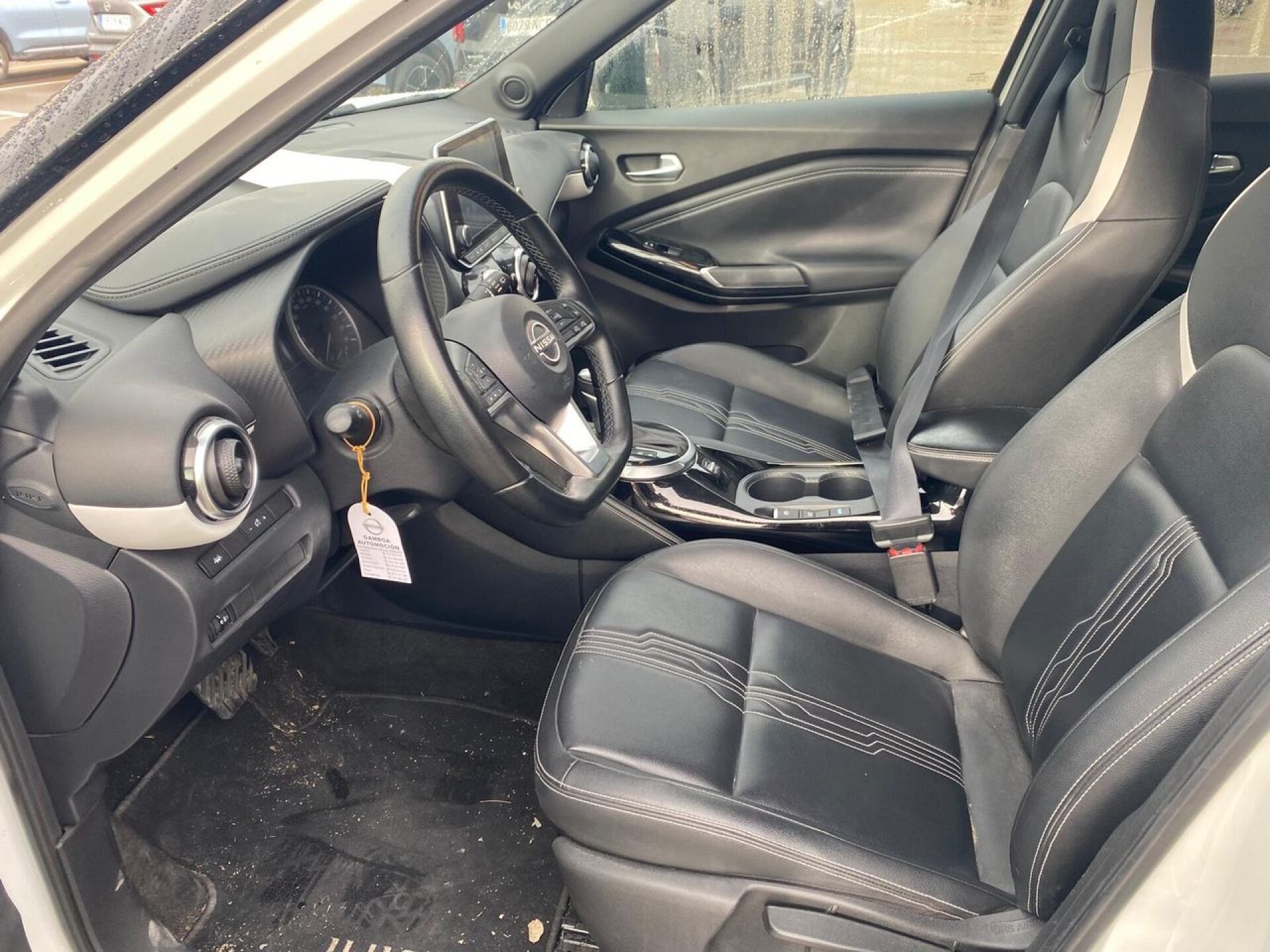 Foto 5 del anuncio Nissan Juke 1.6 Hybrid 105kW(145CV) Première Edition  de Ocasión en Madrid