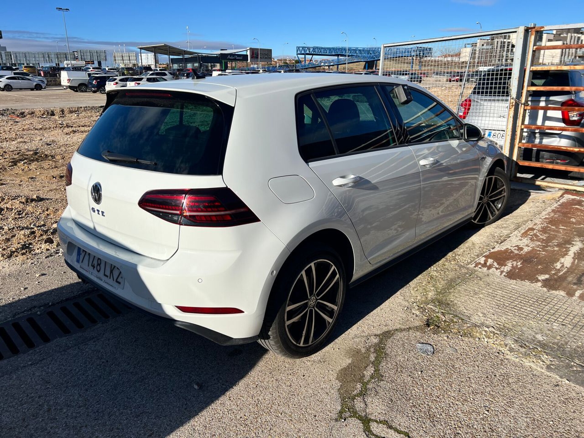 Foto 3 del anuncio Volkswagen Golf GTE 1.4 TSI e-Power 150kW (204CV) DSG  de Ocasión en Madrid