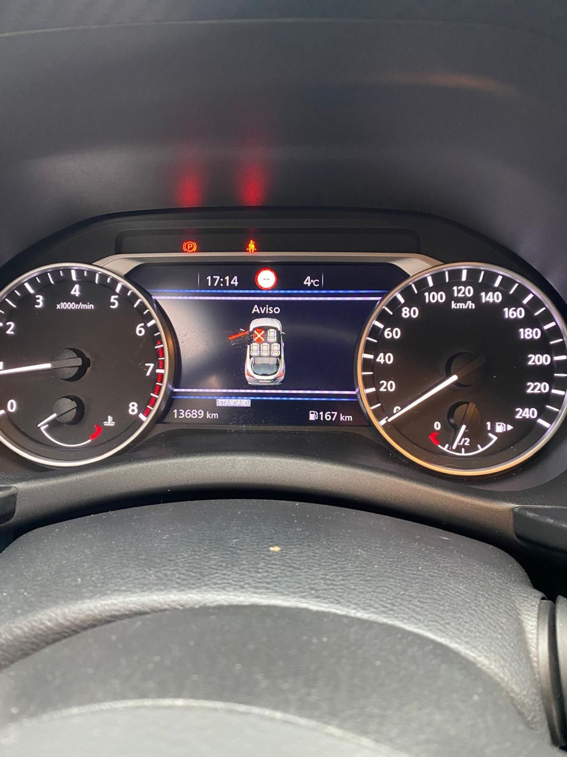 Foto 6 del anuncio Nissan Juke DIG-T 84 kW (114 CV) 6M/T N-Connecta  de Ocasión en Madrid