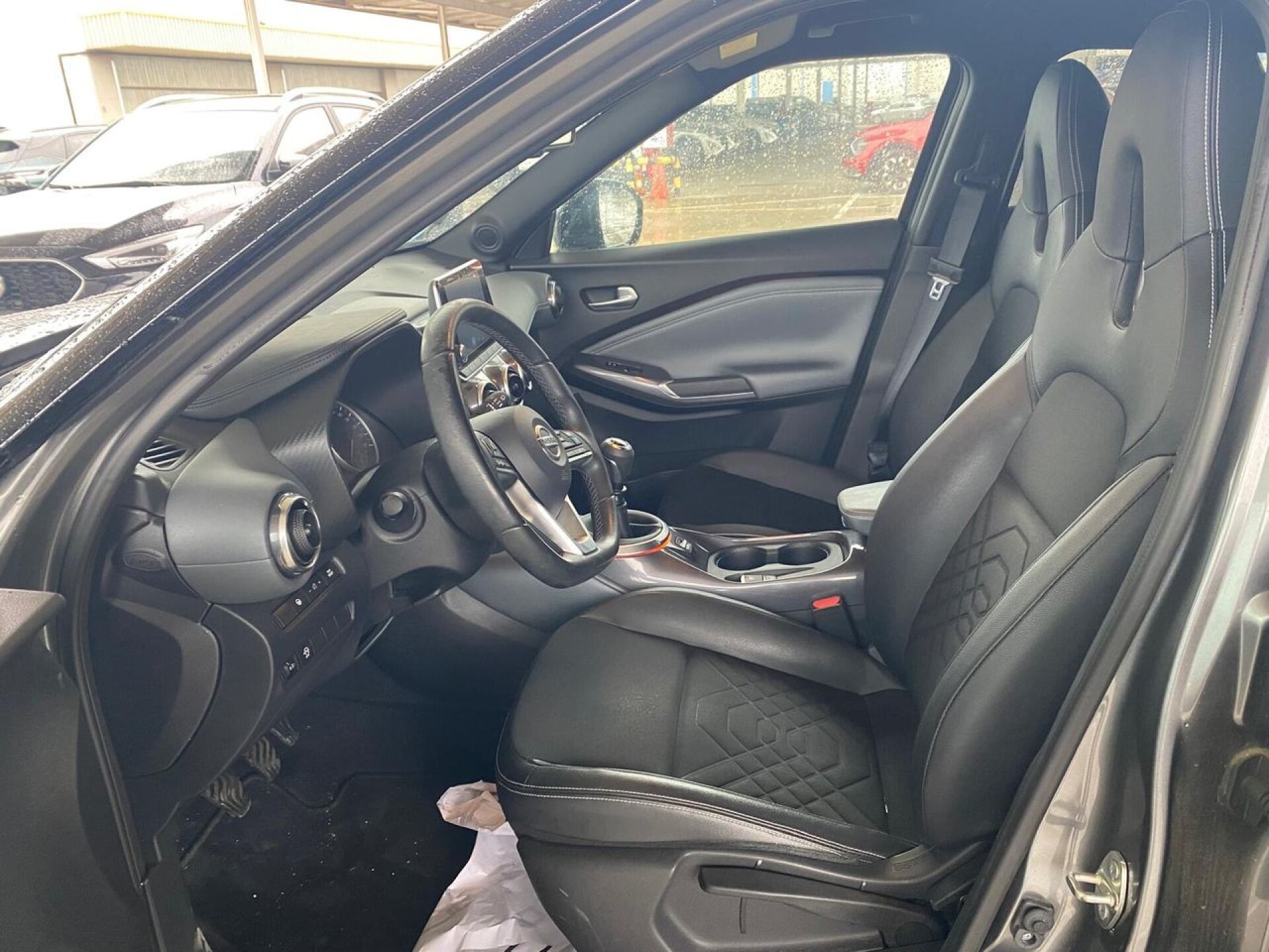 Foto 5 del anuncio Nissan Juke DIG-T 84 kW (114 CV) 6M/T Tekna  de Ocasión en Madrid