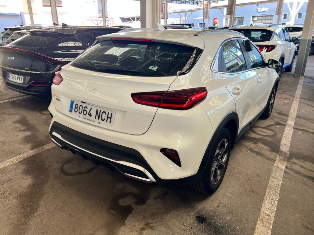 Foto 2 del anuncio Kia XCeed 1.5 MHEV iMT Drive 103kW (140CV) DCT  de Ocasión en Madrid