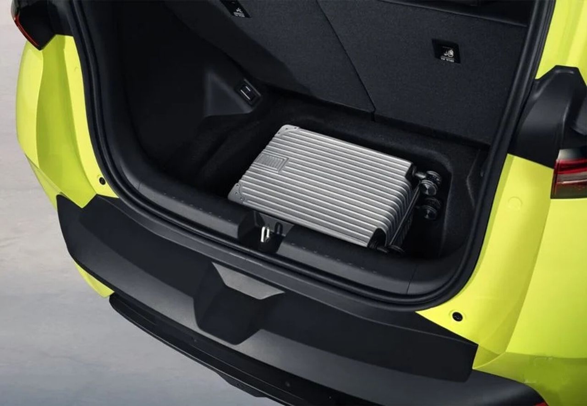 Foto 9 del anuncio BYD Dolphin Surf Comfort  de Ocasión en Madrid