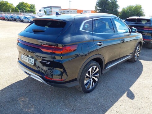 Foto impresión del anuncio BYD Seal U DM-i Comfort  de Ocasión en Madrid