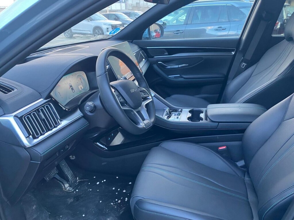 Foto 14 del anuncio BYD Seal U DM-i Comfort  de Ocasión en Madrid