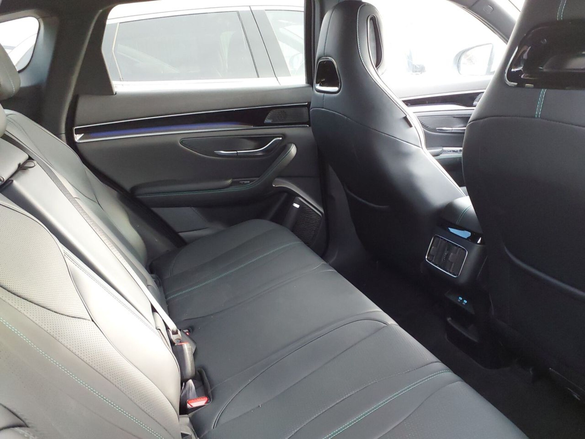 Foto 5 del anuncio BYD Seal U DM-i Comfort  de Ocasión en Madrid