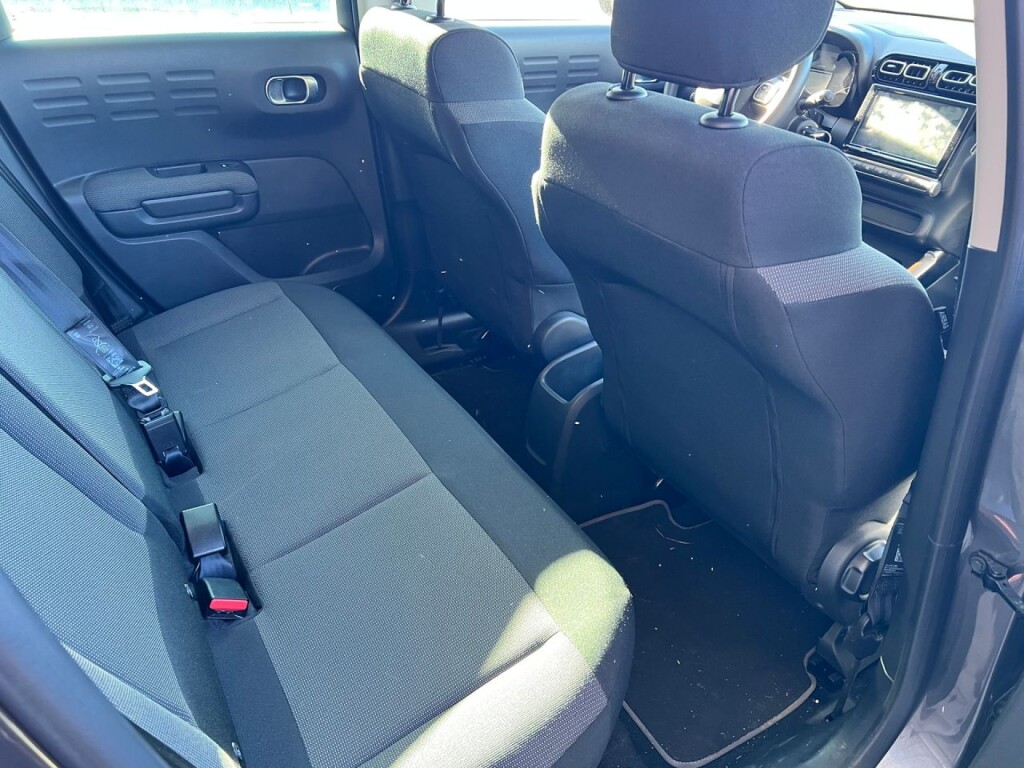 Foto 5 del anuncio Citroën C3 Aircross PureTech 81kW (110CV) S&S Feel Pack  de Ocasión en Madrid