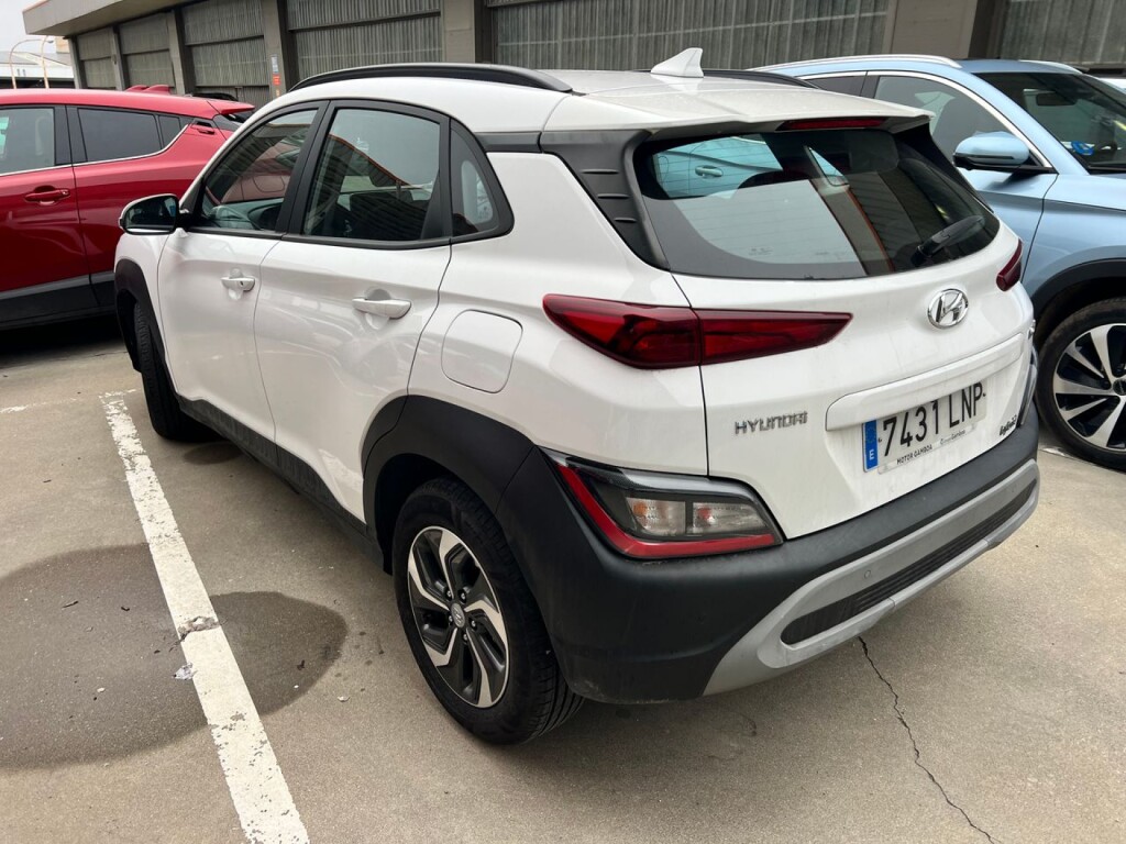 Foto 2 del anuncio Hyundai Kona 1.6 GDI HEV Maxx DCT  de Ocasión en Madrid