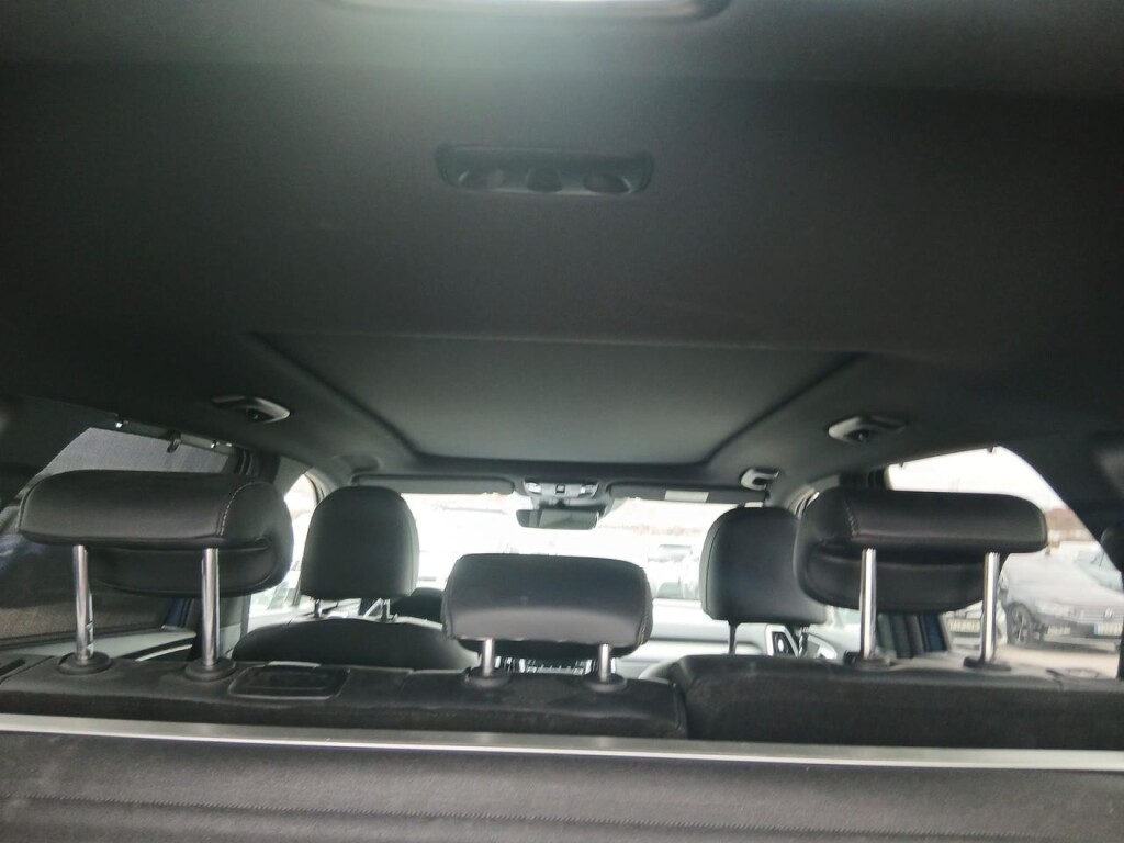 Foto 5 del anuncio Kia Sorento 1.6 T-GDi PHEV Emotion 4x4 7pl P.Luxury  de Ocasión en Madrid