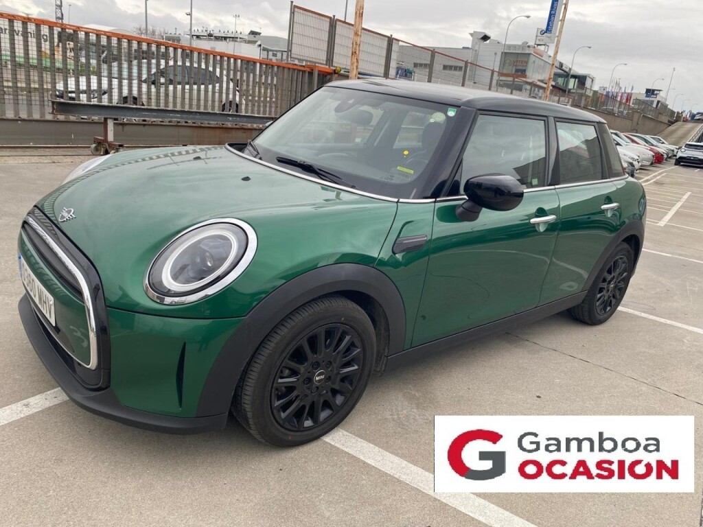 Foto principal del anuncio Mini MINI COOPER 5 PUERTAS AUT de Ocasión en Madrid