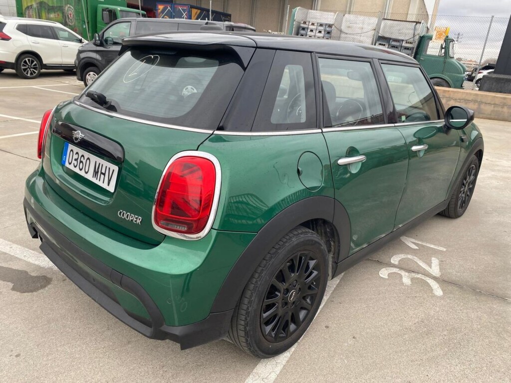 Foto 3 del anuncio Mini MINI COOPER 5 PUERTAS AUT de Ocasión en Madrid