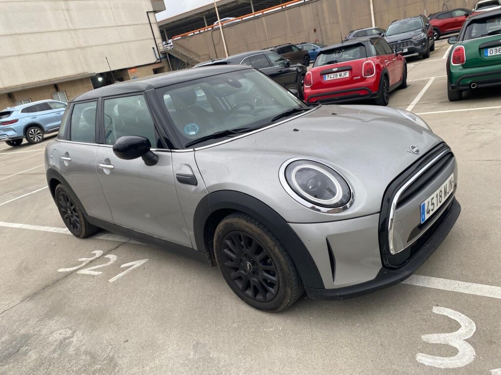 Foto 1 del anuncio Mini MINI COOPER 5 PUERTAS AUT  de Ocasión en Madrid