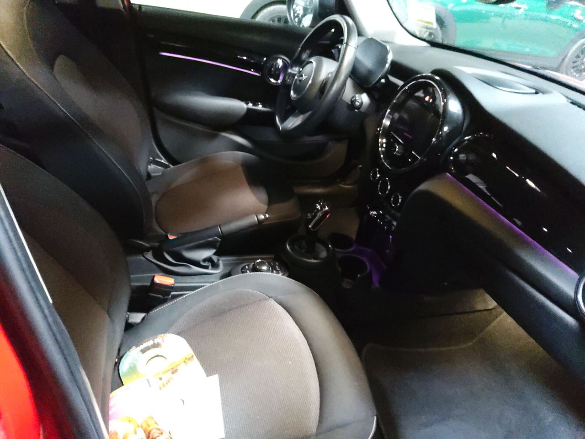 Foto 3 del anuncio Mini MINI COOPER 5 PUERTAS AUT de Ocasión en Madrid