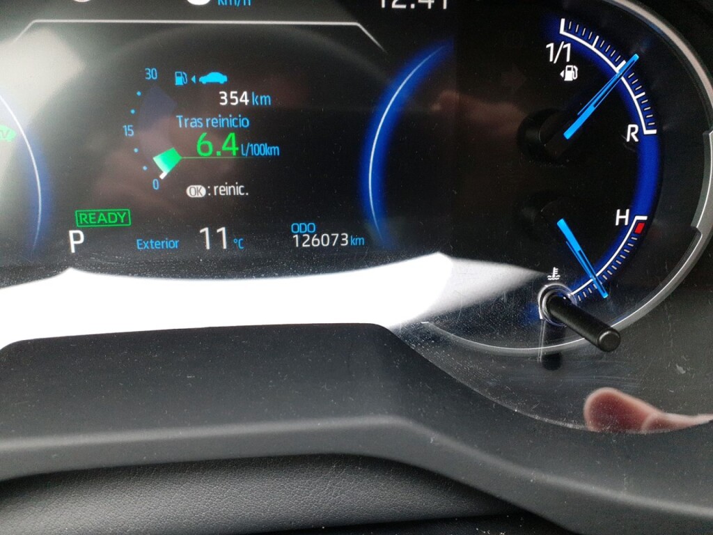 Foto 6 del anuncio Toyota Rav4 2.5l 220H Advance  de Ocasión en Madrid