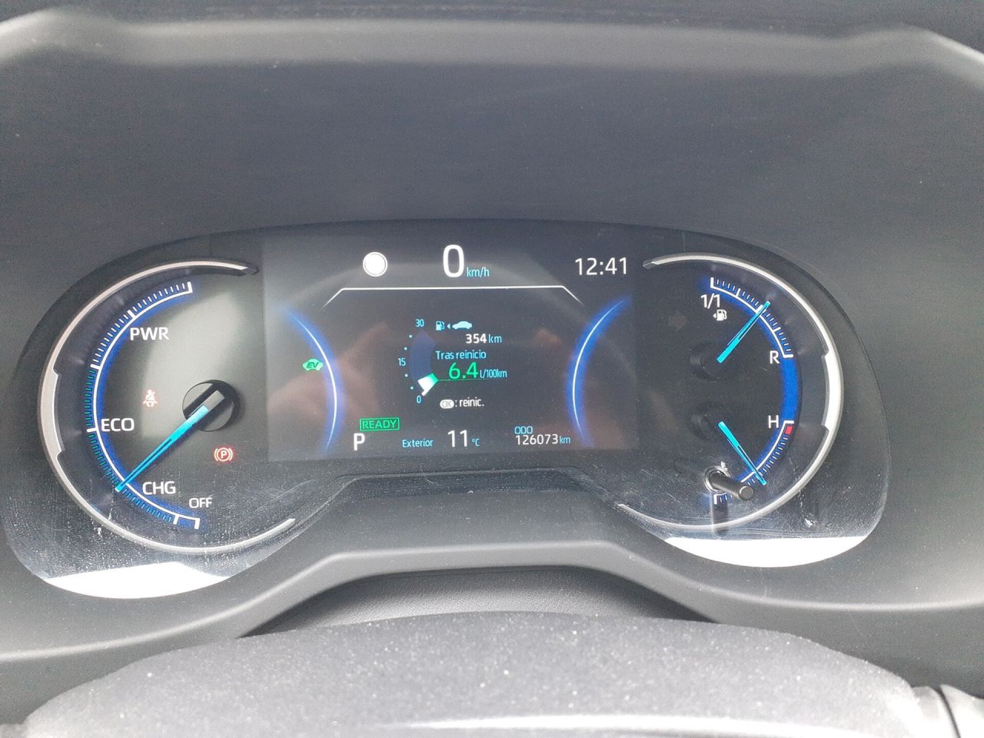 Foto 5 del anuncio Toyota Rav4 2.5l 220H Advance  de Ocasión en Madrid