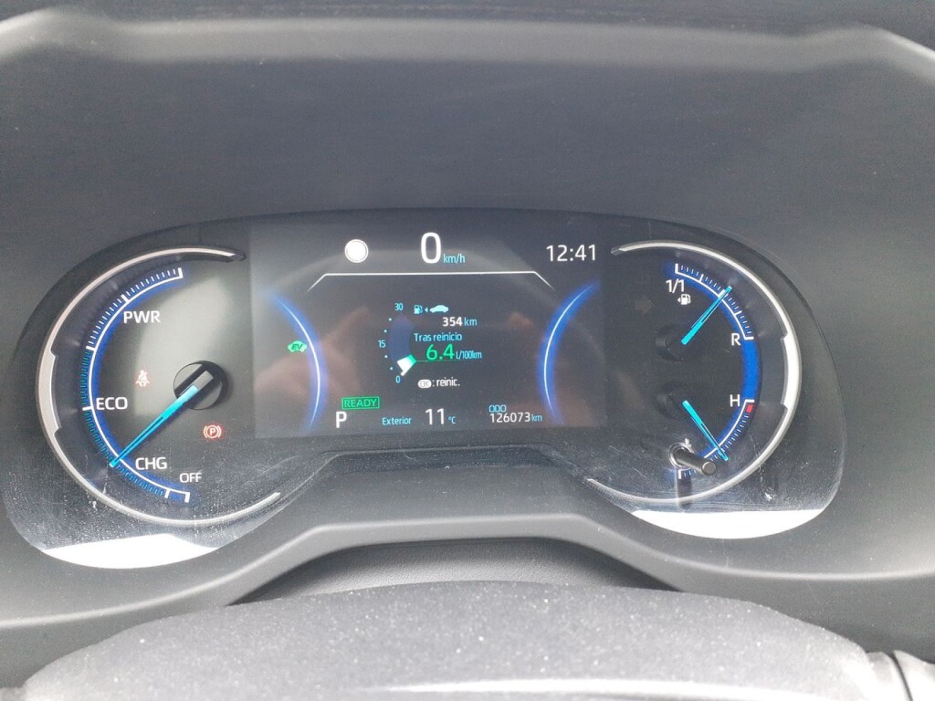 Foto 5 del anuncio Toyota Rav4 2.5l 220H Advance  de Ocasión en Madrid