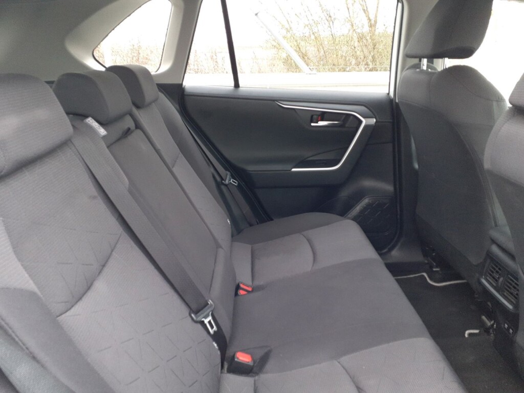 Foto 4 del anuncio Toyota Rav4 2.5l 220H Advance  de Ocasión en Madrid