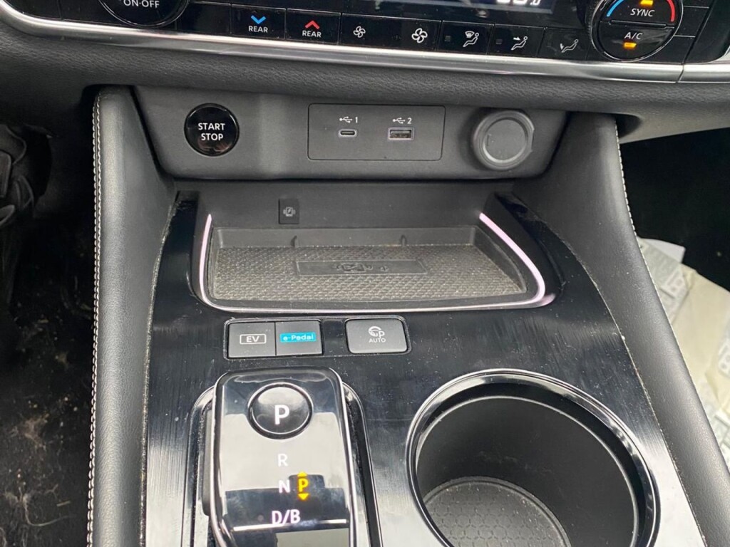 Foto 9 del anuncio Nissan X-Trail 5pl 1.5 e-POWER 152kW 4x2 A/T Tekna+  de Ocasión en Madrid