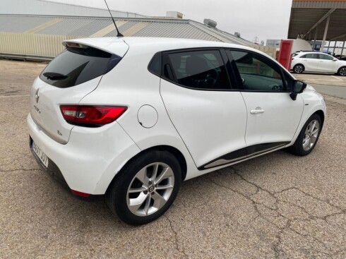 Foto impresión del anuncio Renault Clio Limited Energy TCe 90 eco2 Euro 6 de Ocasión en Madrid Foto impresión del anuncio Renault Clio Limited Energy TCe 90 eco2 Euro 6 de Ocasión en Madrid