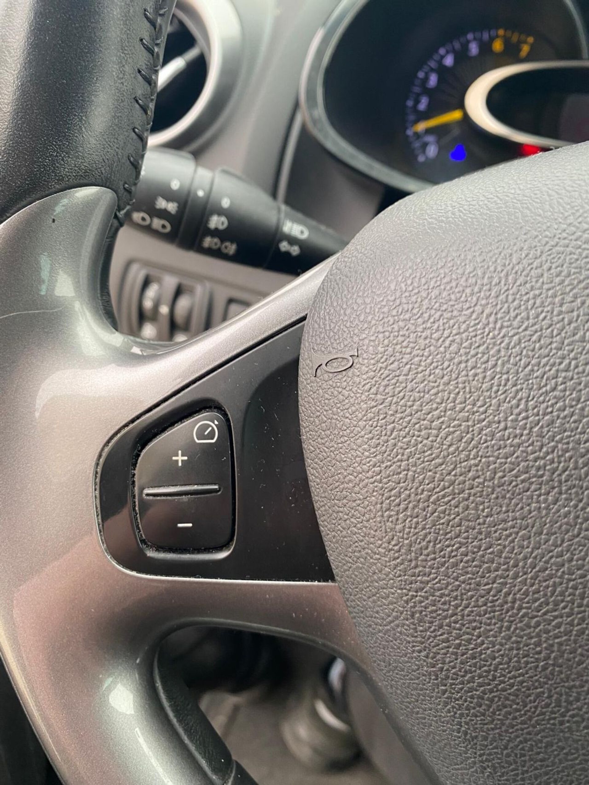 Foto 7 del anuncio Renault Clio Limited Energy TCe 90 eco2 Euro 6  de Ocasión en Madrid