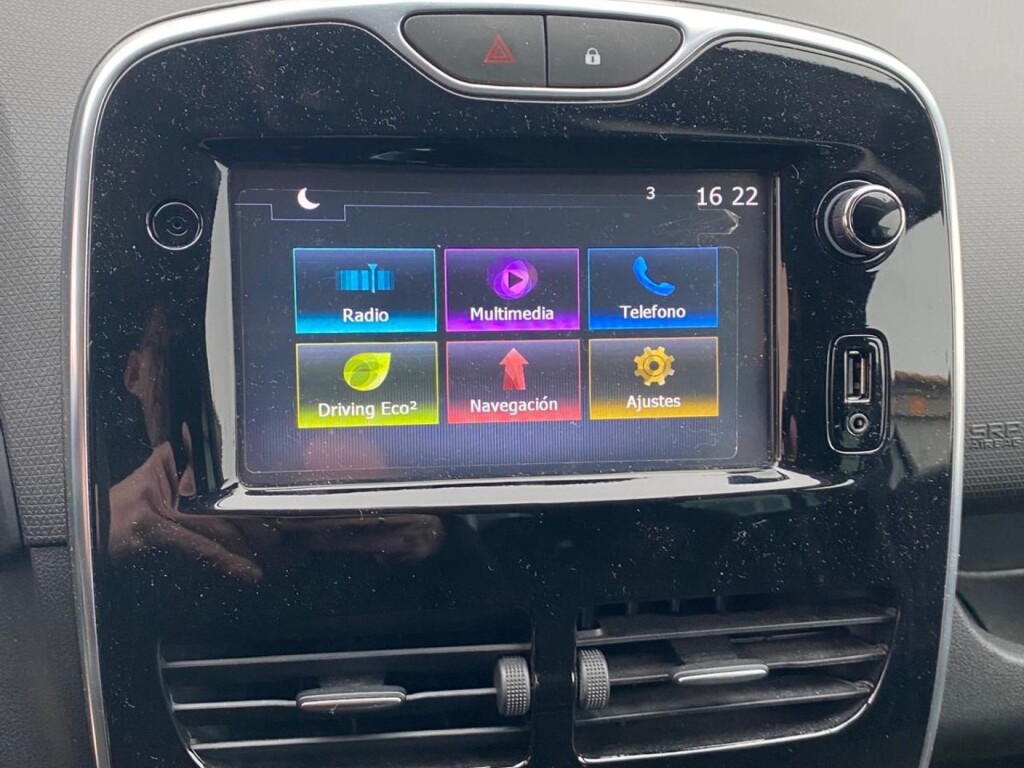 Foto 10 del anuncio Renault Clio Limited Energy TCe 90 eco2 Euro 6  de Ocasión en Madrid