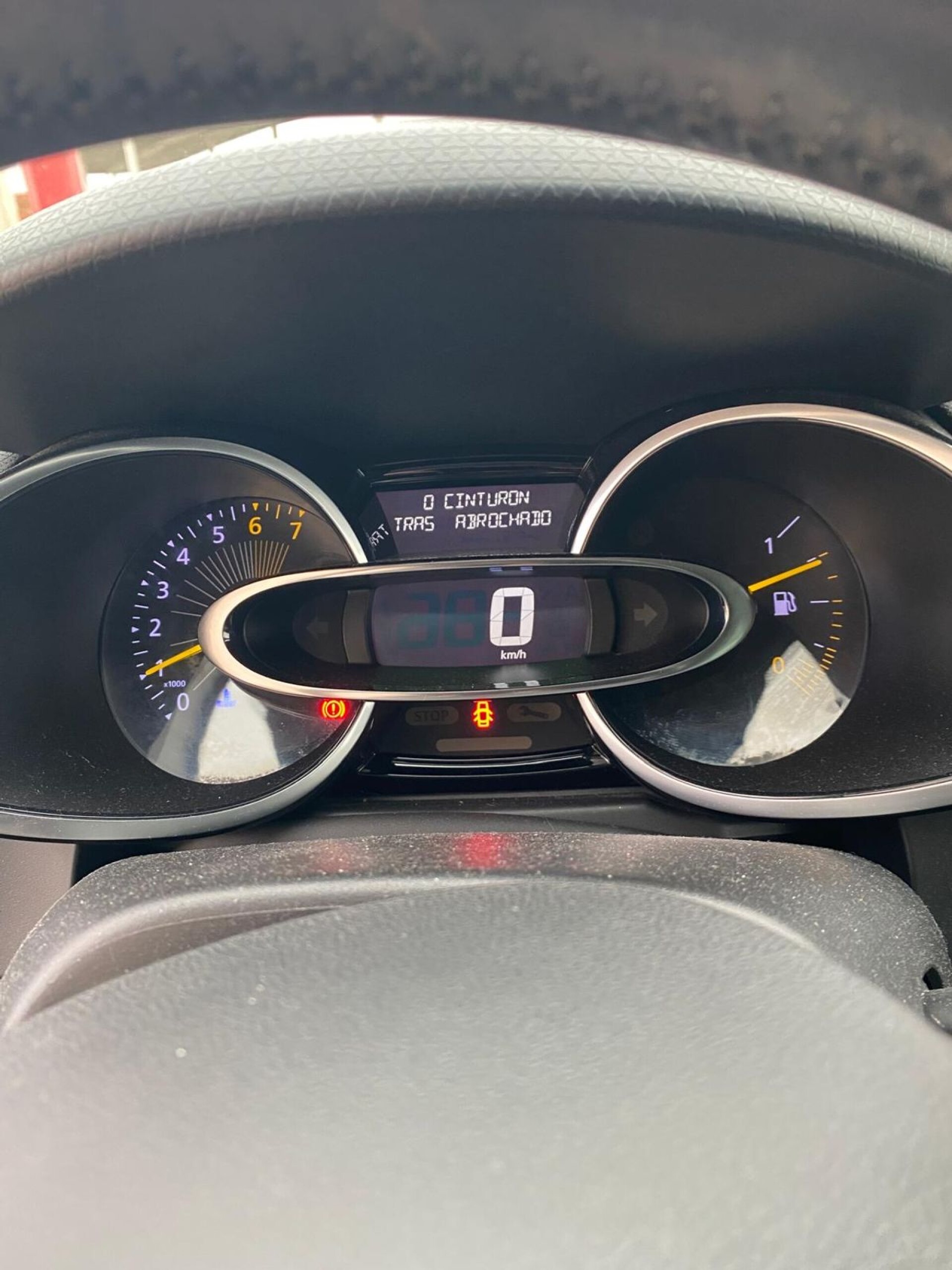 Foto 5 del anuncio Renault Clio Limited Energy TCe 90 eco2 Euro 6  de Ocasión en Madrid