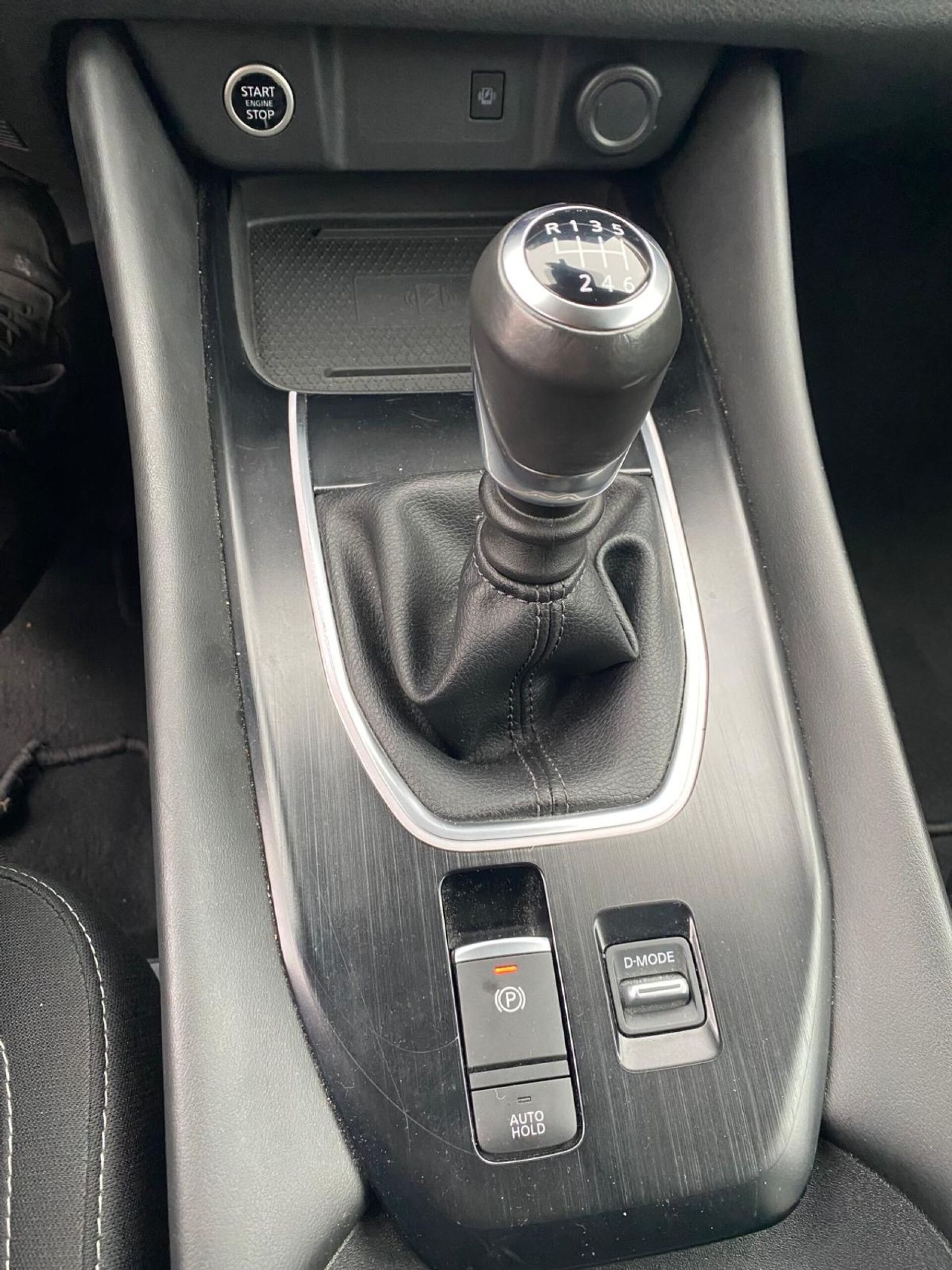 Foto 7 del anuncio Nissan Qashqai DIG-T 103kW N-Connecta  de Ocasión en Madrid