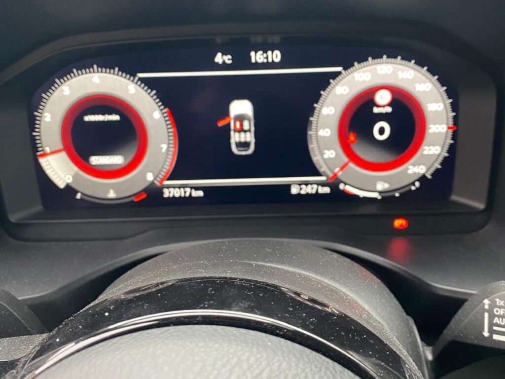 Foto 6 del anuncio Nissan Qashqai DIG-T 103kW N-Connecta  de Ocasión en Madrid