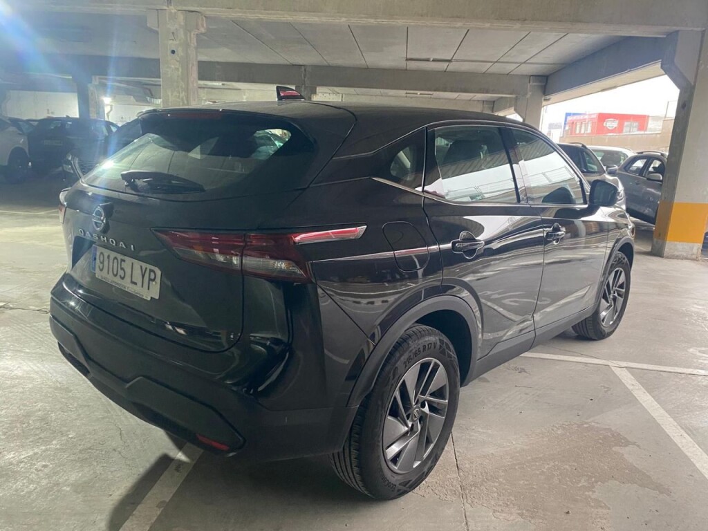 Foto 10 del anuncio Nissan Qashqai DIG-T 103kW (140CV) mHEV 4x2 Acenta  de Ocasión en Madrid