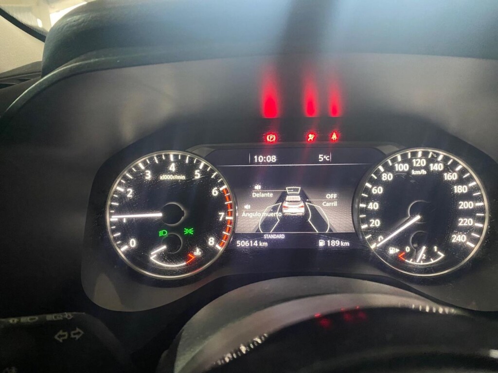 Foto 12 del anuncio Nissan Qashqai DIG-T 103kW (140CV) mHEV 4x2 Acenta  de Ocasión en Madrid