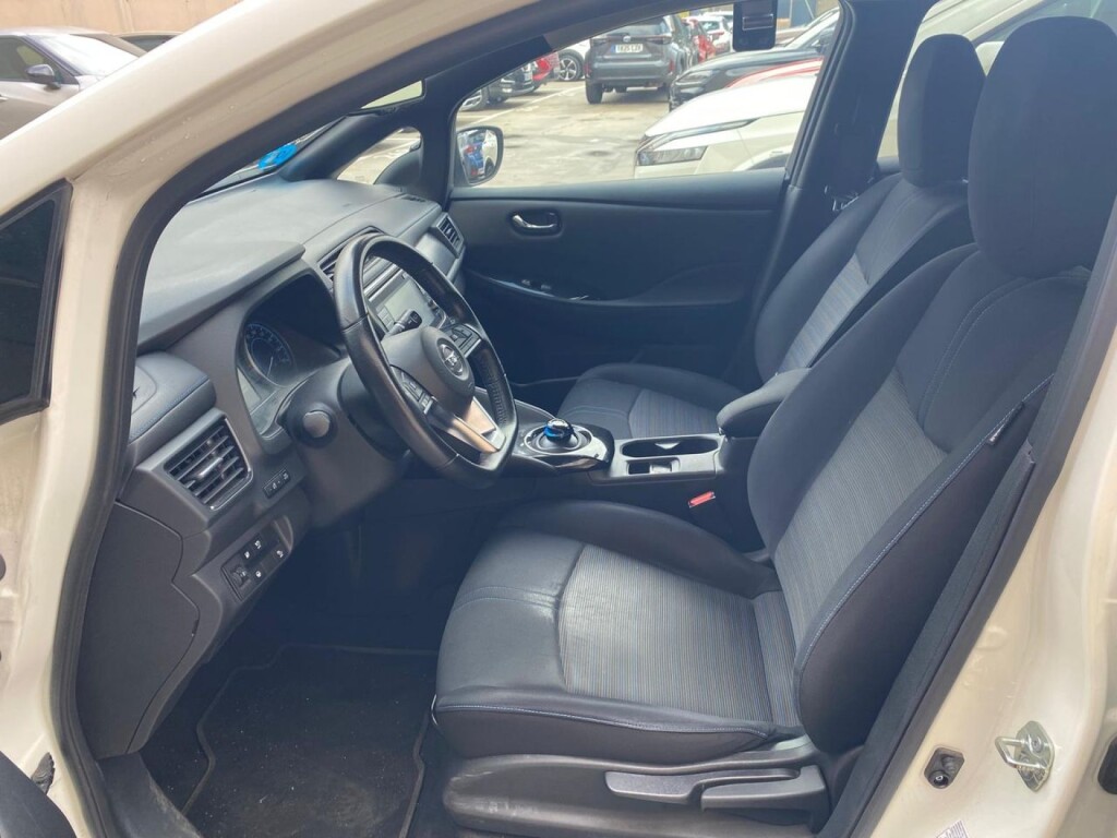 Foto 8 del anuncio Nissan Leaf 40kWh N-Connecta  de Ocasión en Madrid