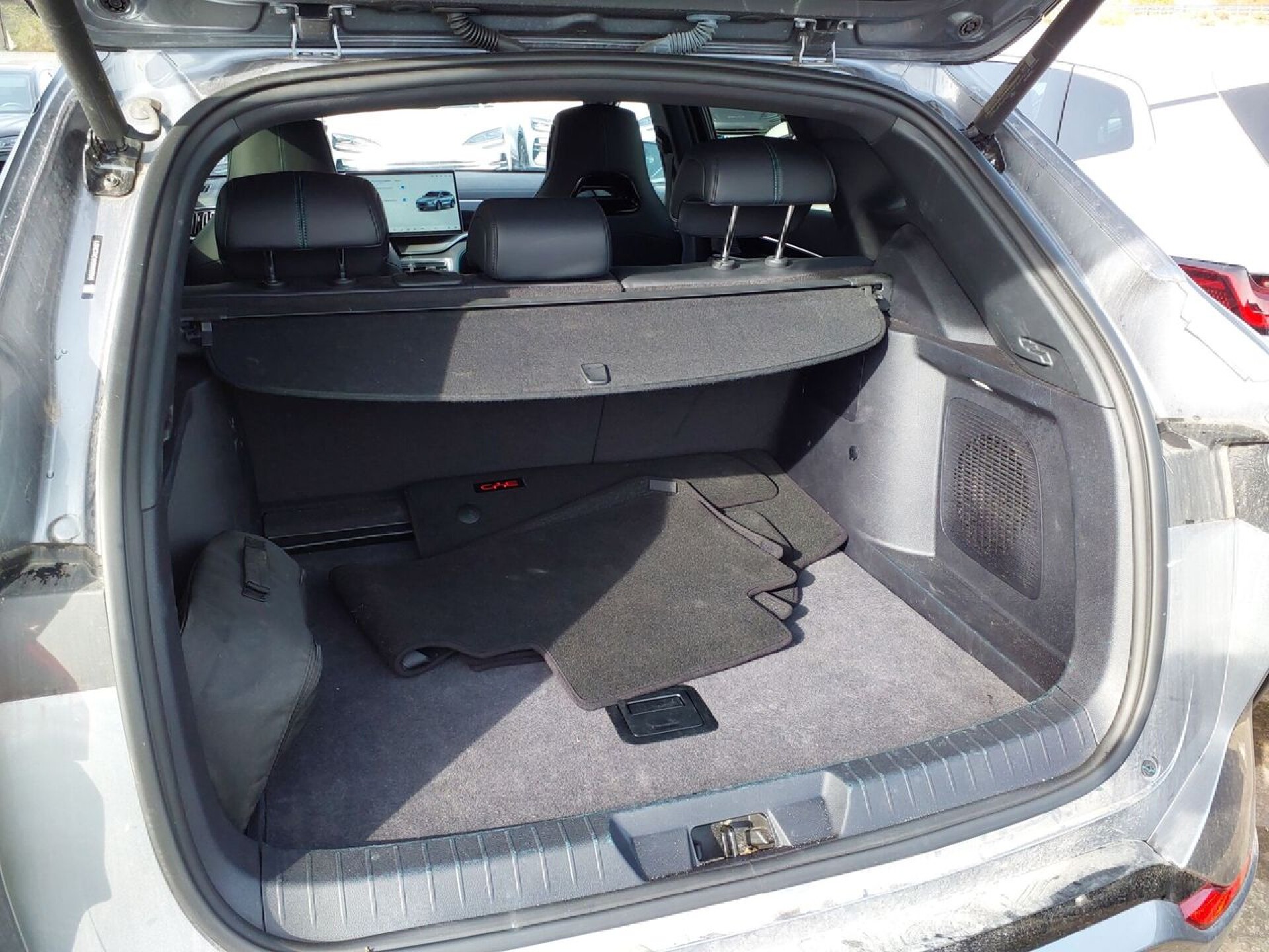 Foto 8 del anuncio BYD Seal U DM-i Comfort  de Ocasión en Madrid