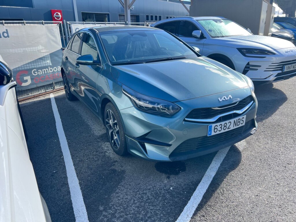 Foto 1 del anuncio Kia Ceed 1.0 MHEV 74kW (100CV) Tech DCT  de Ocasión en Madrid