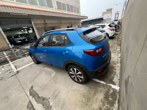 Foto impresión del anuncio Kia Stonic 1.2 DPi 62kW (84CV) Concept de Ocasión en Madrid Foto impresión del anuncio Kia Stonic 1.2 DPi 62kW (84CV) Concept de Ocasión en Madrid