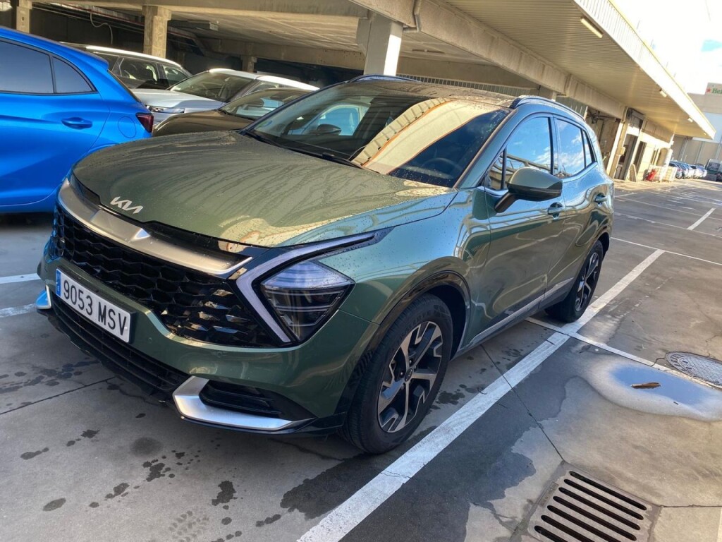 Foto principal del anuncio Kia Sportage 1.6 T-GDi 110kW (150CV) MHEV Tech 4x2  de Ocasión en Madrid