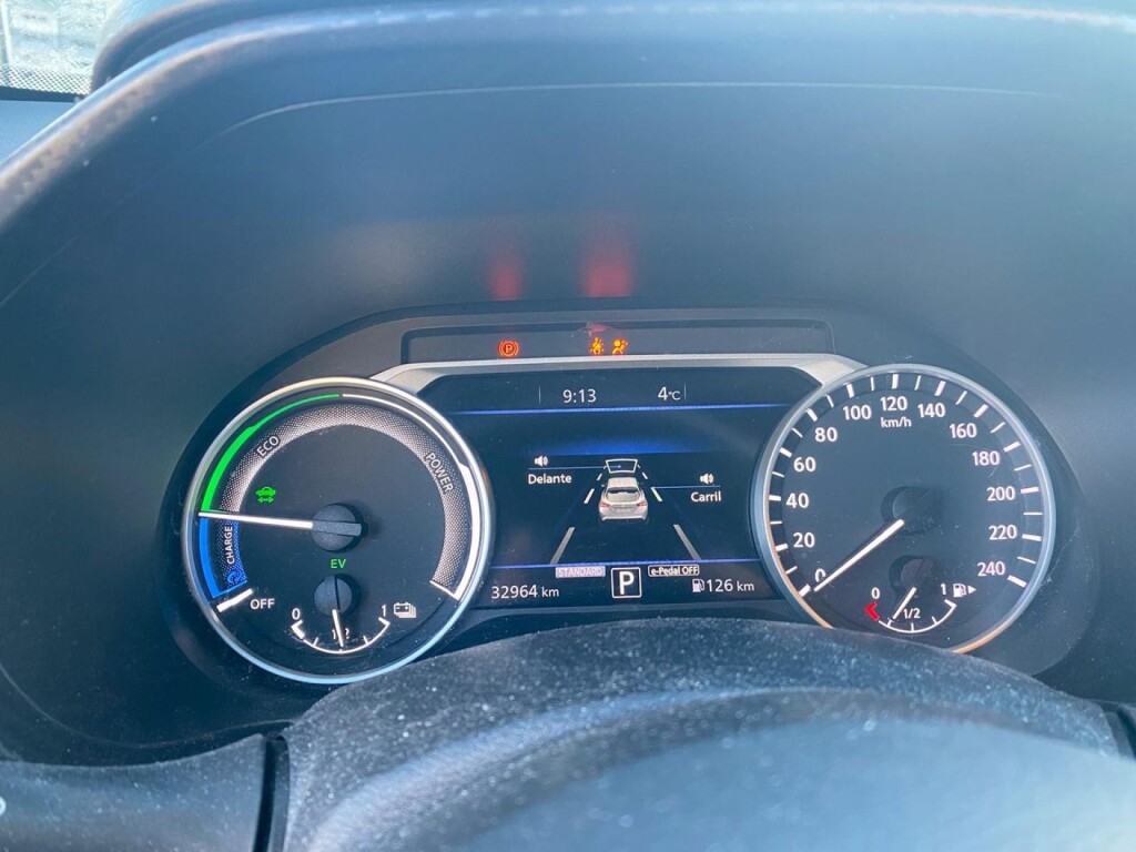 Foto 6 del anuncio Nissan Juke 1.6 Hybrid 105kW (145CV) N-Connecta  de Ocasión en Madrid