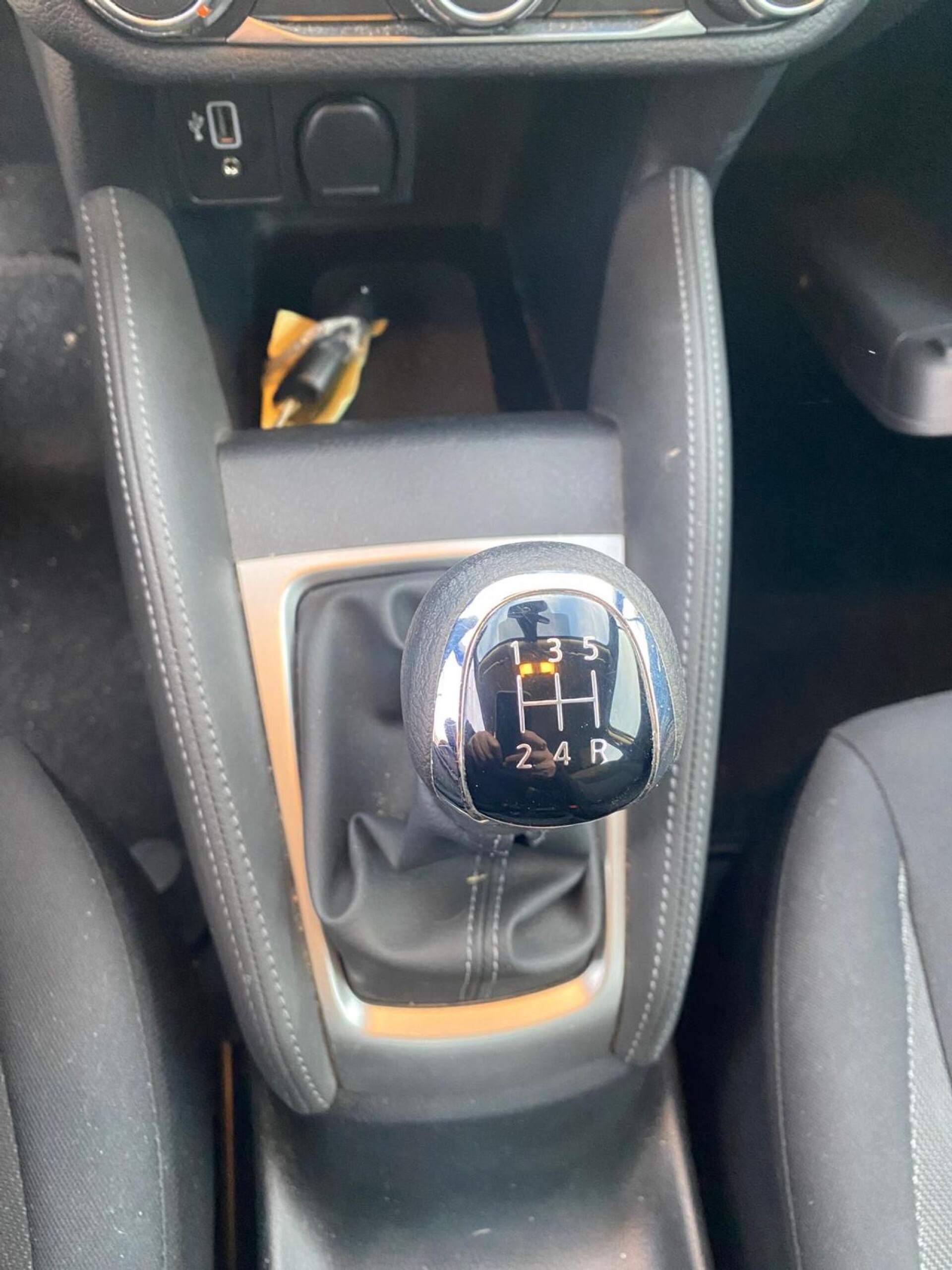 Foto 5 del anuncio Nissan Micra IG-T 68 kW (92 CV) E6D-F Acenta Sprint  de Ocasión en Madrid