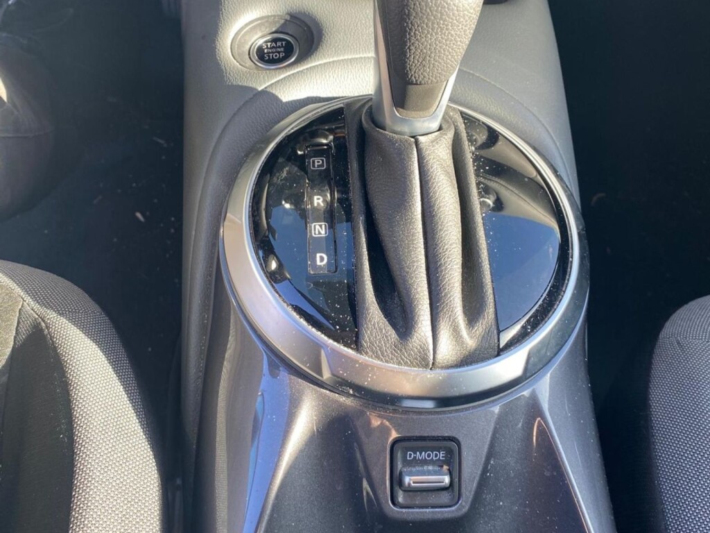 Foto 6 del anuncio Nissan Juke DIG-T 86 kW (117 CV) DCT 7 V N-CONNECTA  de Ocasión en Madrid