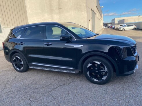 Foto impresión del anuncio Kia Sorento 1.6 T-GDi PHEV Emotion Pack Prem 4x4 7pl  de Ocasión en Madrid