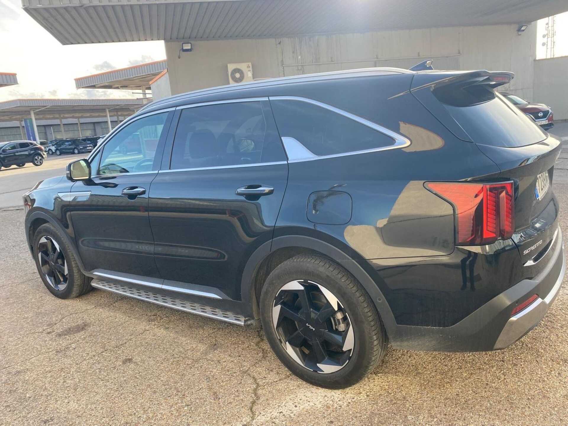 Foto 4 del anuncio Kia Sorento 1.6 T-GDi PHEV Emotion Pack Prem 4x4 7pl  de Ocasión en Madrid