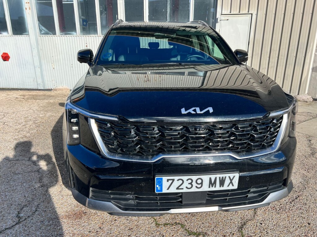 Foto 7 del anuncio Kia Sorento 1.6 T-GDi PHEV Emotion Pack Prem 4x4 7pl  de Ocasión en Madrid